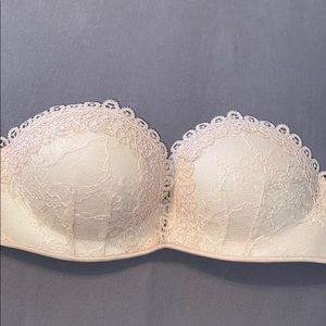 Victoria Secret Bombshell Bra